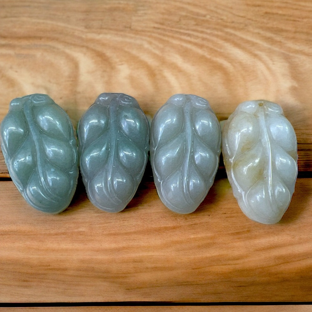 Jade lucky peanut pendant